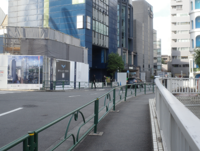 道順01 千代田線・乃木坂駅の3番出口